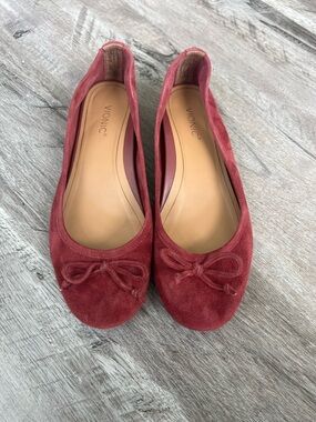 Vionic Women’s Red Flats